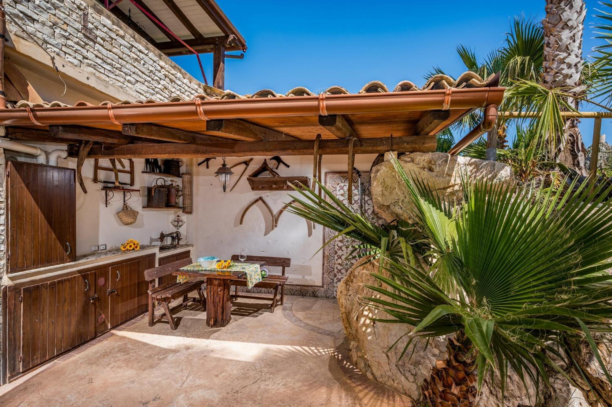 Apt Villa Anna E Apt Cantina Vito Vicinissimi Alla Riserva Dello Zingaro Scopello  Exterior foto