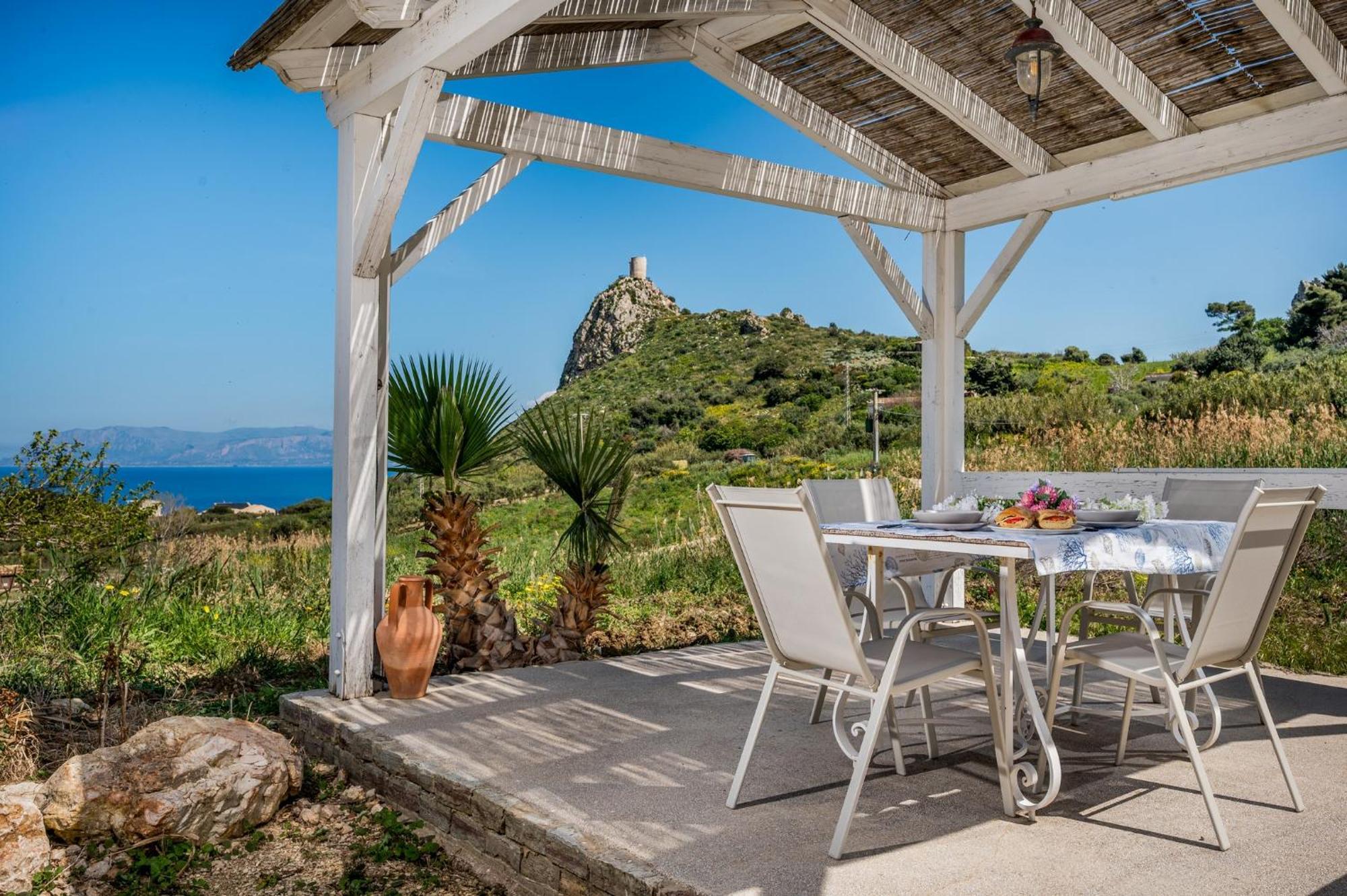 Apt Villa Anna E Apt Cantina Vito Vicinissimi Alla Riserva Dello Zingaro Scopello  Exterior foto