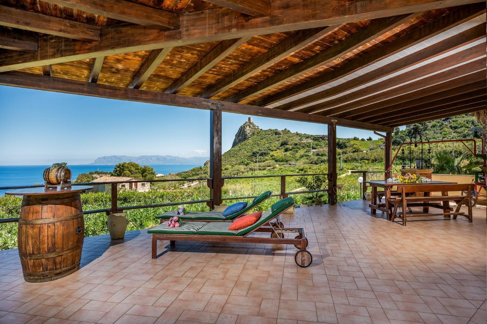 Apt Villa Anna E Apt Cantina Vito Vicinissimi Alla Riserva Dello Zingaro Scopello  Exterior foto