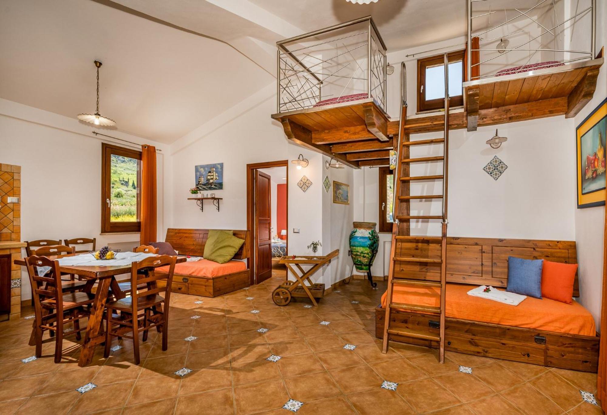 Apt Villa Anna E Apt Cantina Vito Vicinissimi Alla Riserva Dello Zingaro Scopello  Exterior foto